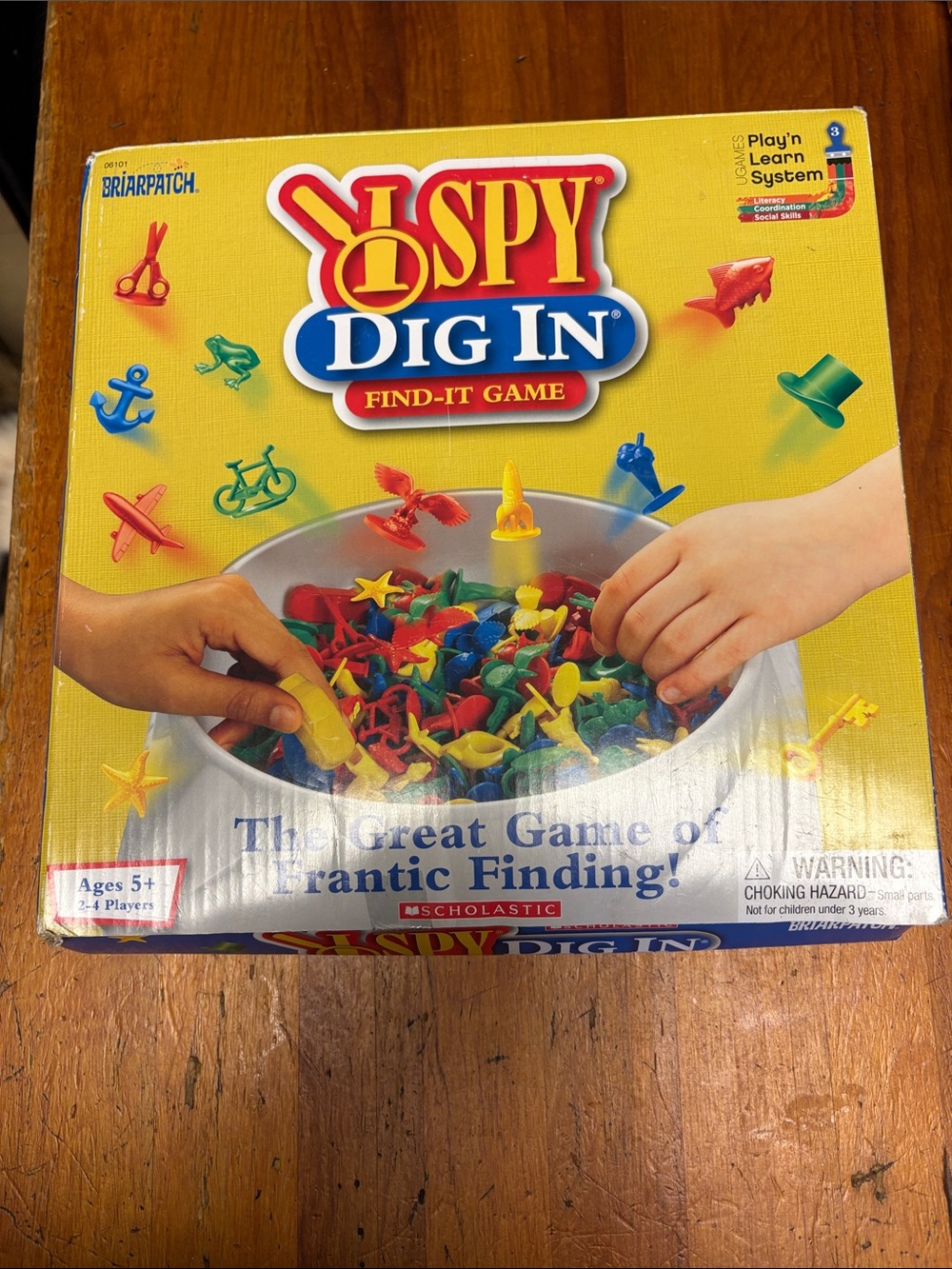 Scholastic I SPY Dig In Find-It Game — Red, Yellow, Blue, Green